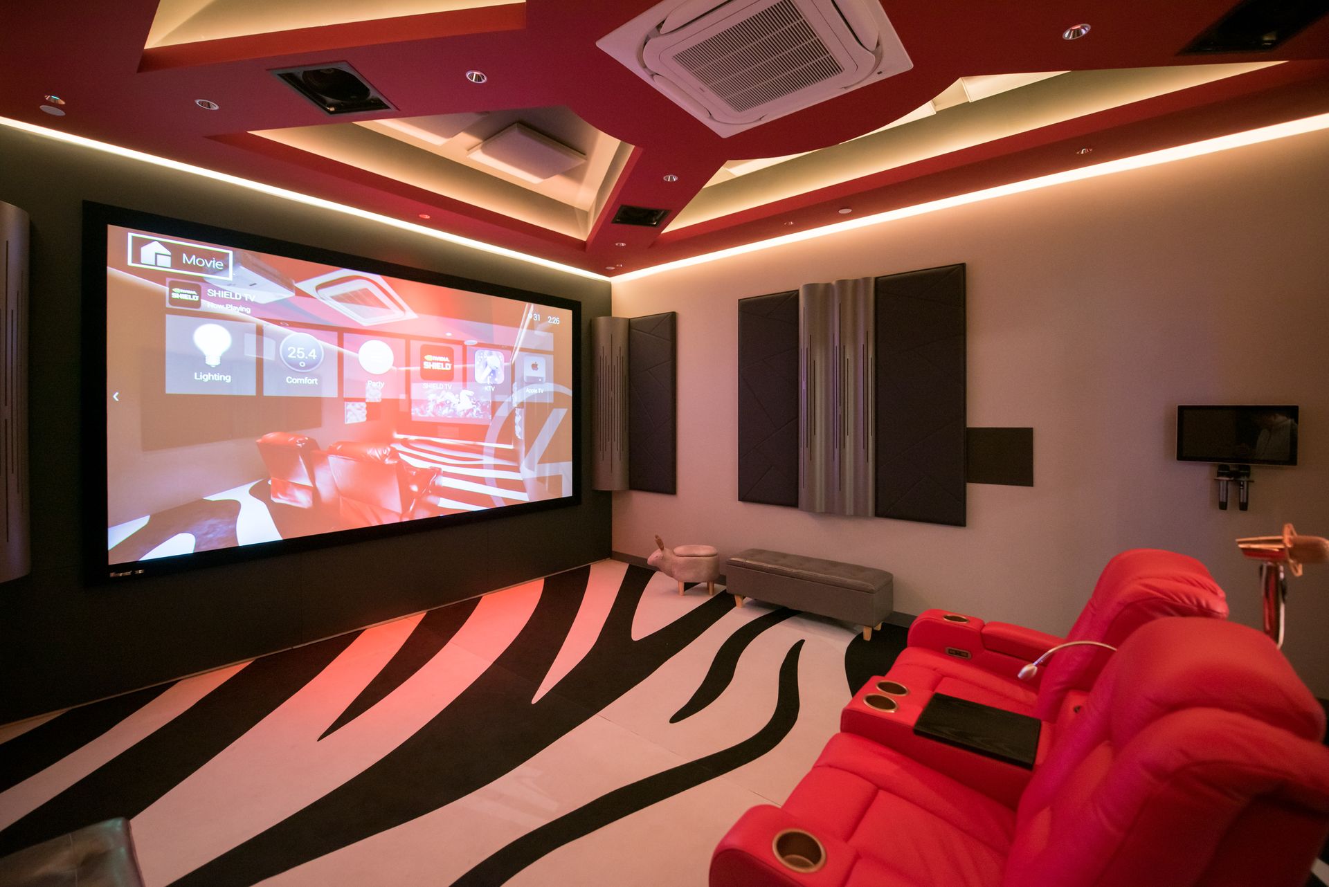 Home theatre photo