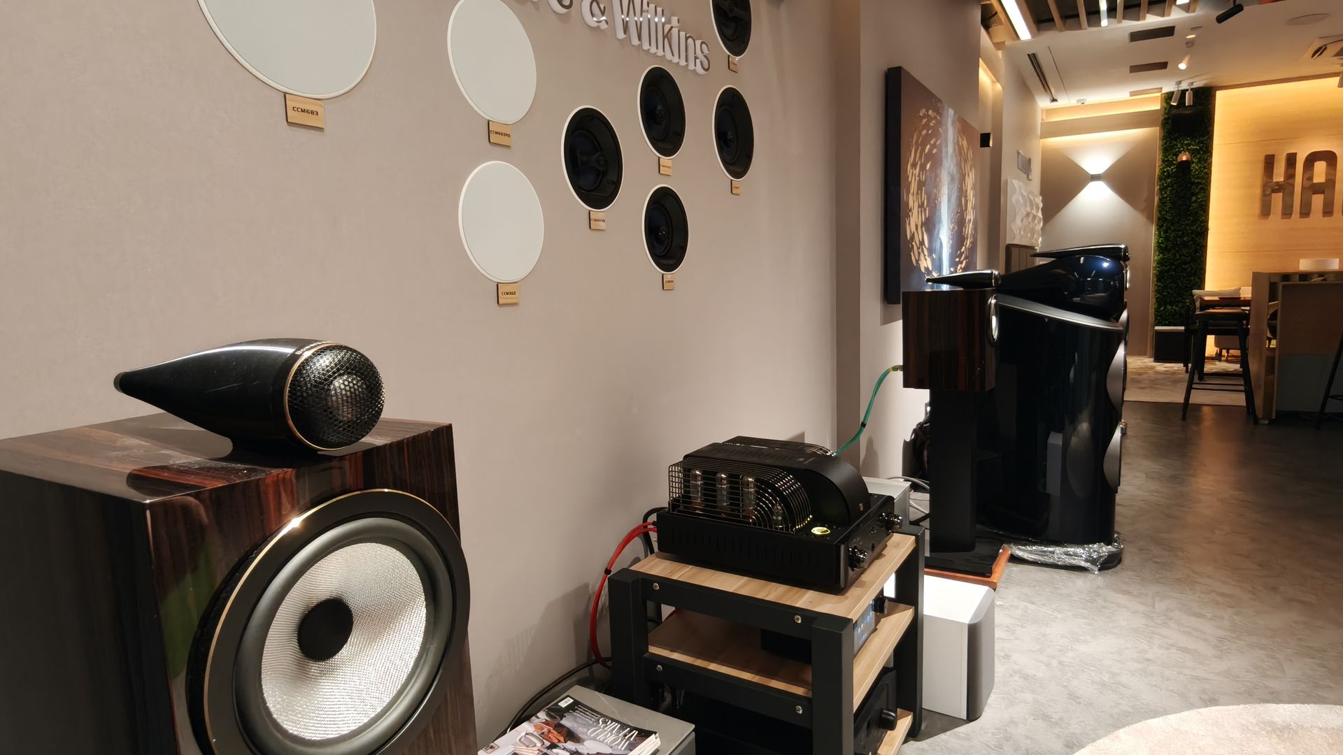 Bowers and Wilkins wired speaker demo at HAP Singapore