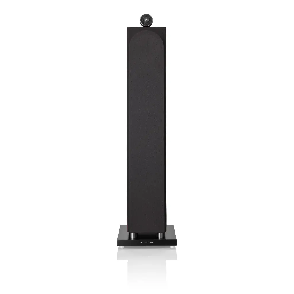 B&W - 702 S3 - Rosenut Front with Grille 1x1.webp