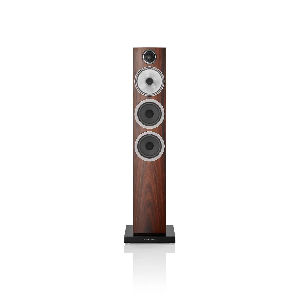 B&W - 704 S3 - Mocha Front 1x1.webp
