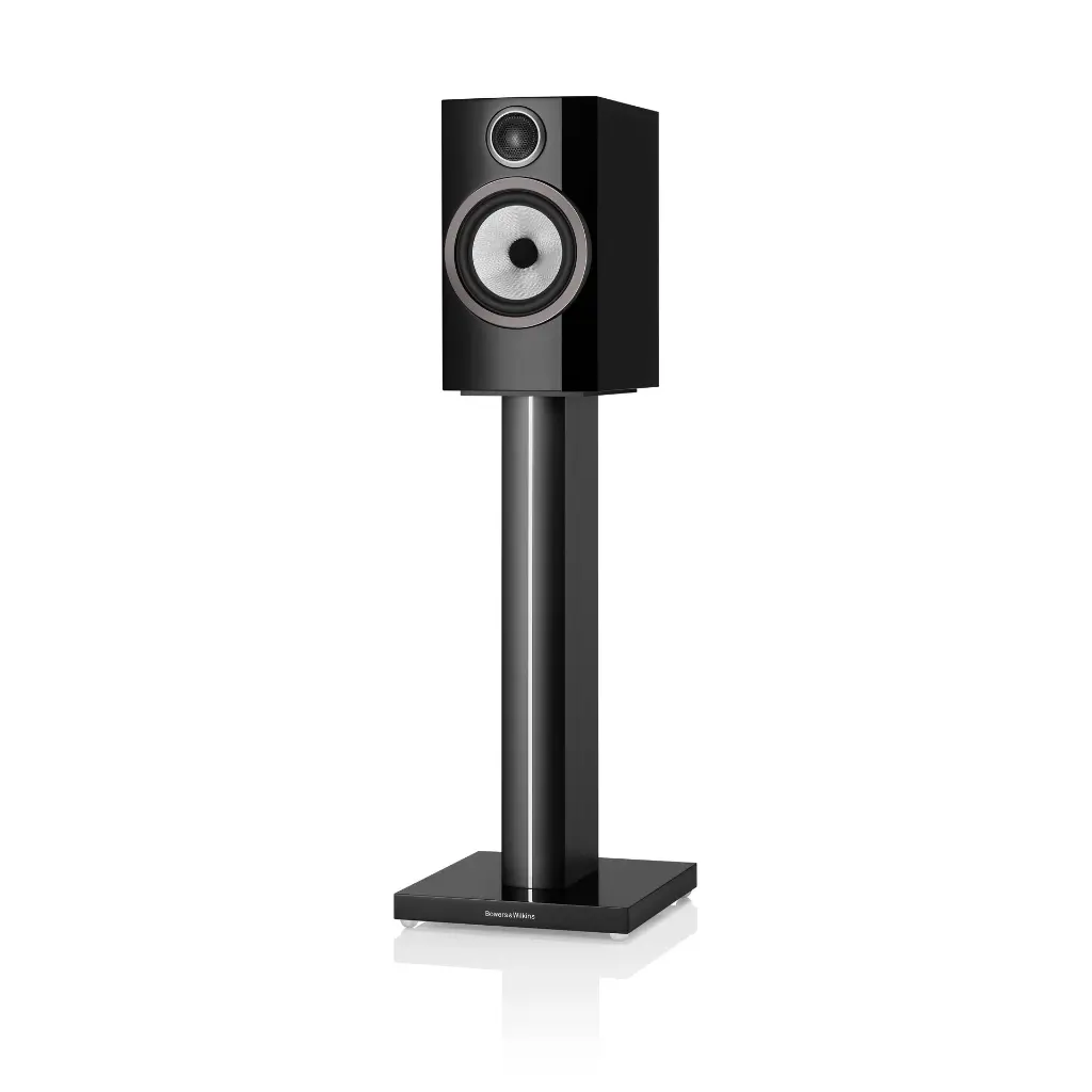 B&W - 706 S3 with FS-700 S3 - Gloss Black Front Angle 1x1.webp