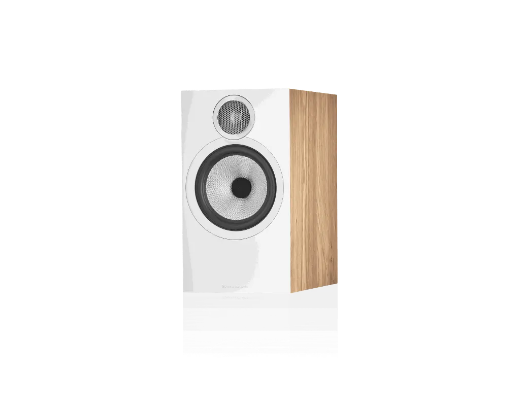 B&W - 606 S3 Oak Angled Grille Off.webp