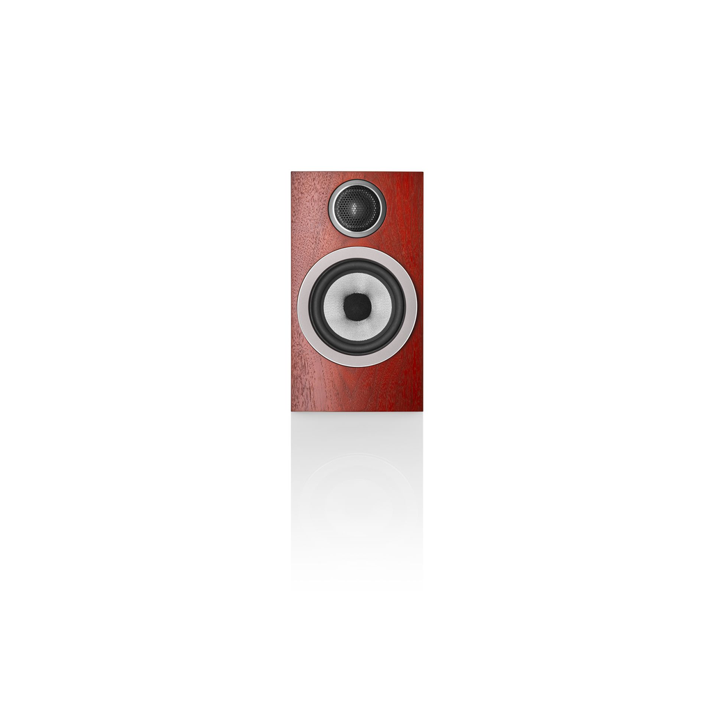 B&W - 707 S3 - Rosenut Front 1x1.webp