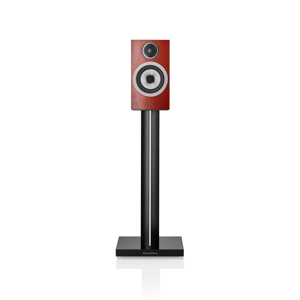 B&W - 707 S3 with FS-700 S3 - Rosenut Front 1x1.webp