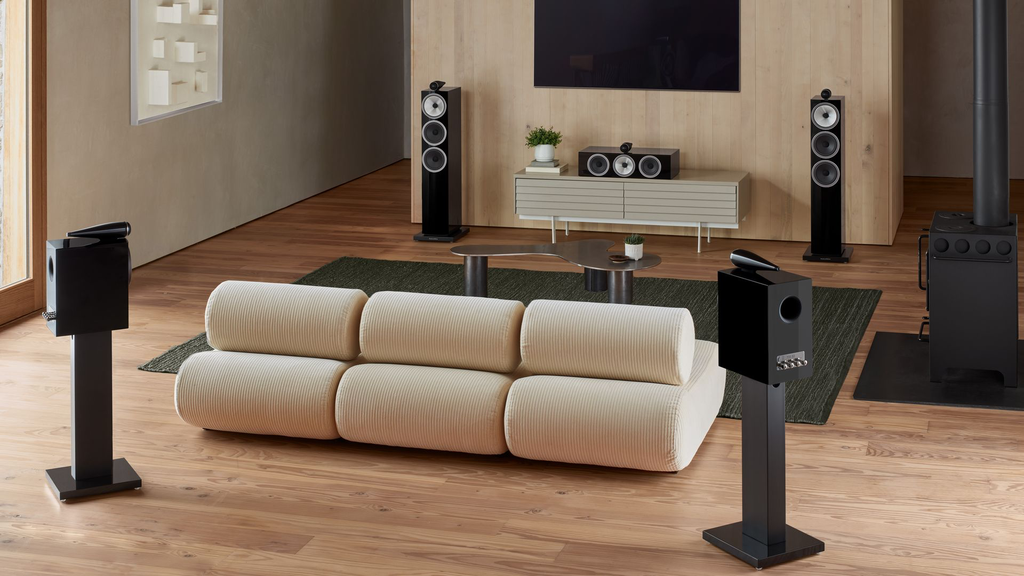 B&W - 703 S3 with 705 S3 and HTM71 S3 - Black Gloss - Lifestyle 41 - 16X9.webp