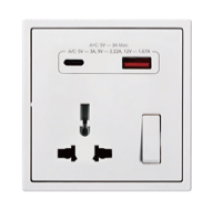 70E7253 SIMON i7 Multi-Socket w/USB A+C