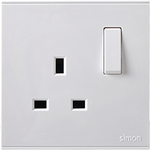 721382 SIMON E6 BS 13A Socket w/Switch