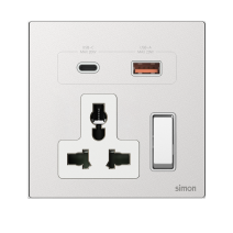 66E7253M Simon M7 Metal Multi Socket w/ USB A+C