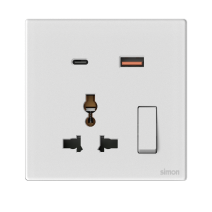 66E7253G Simon M7 Gem (Glass) Multi Socket w/ USB A+C